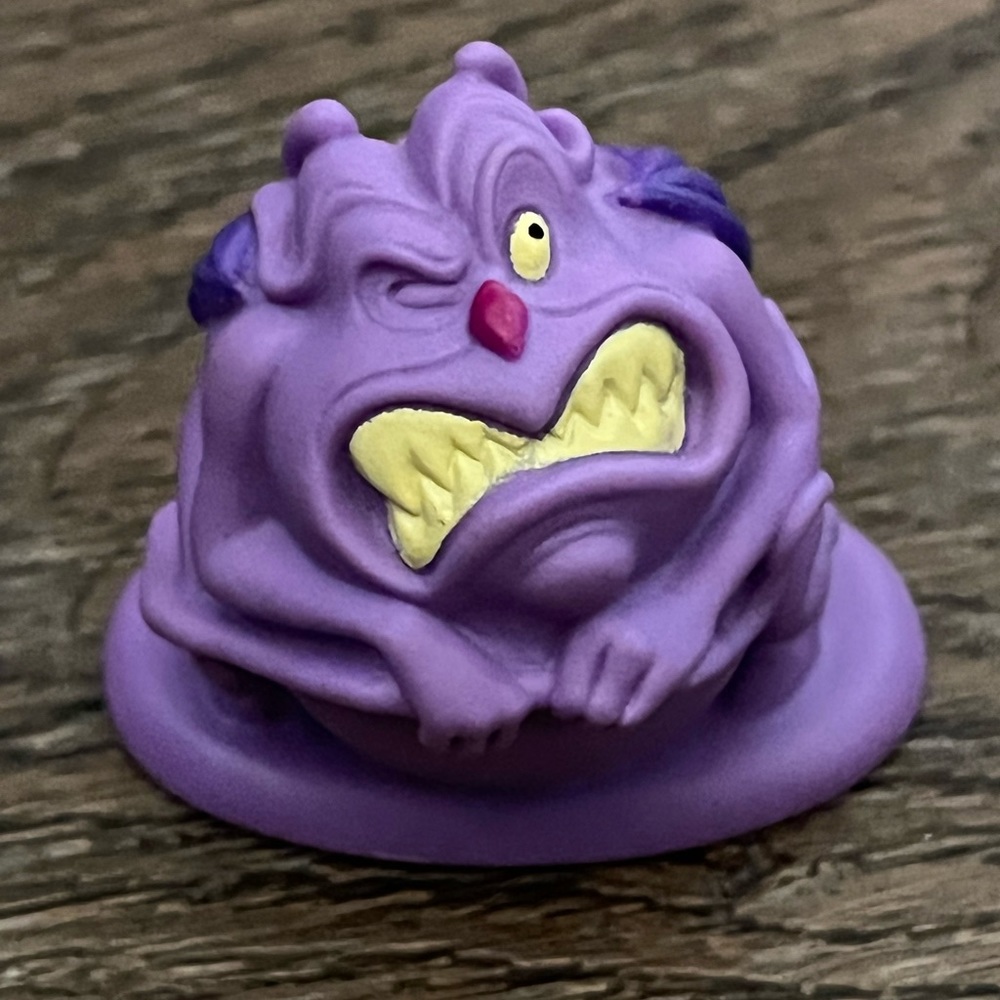 DISNEY HERCULES PAIN FIGURINE